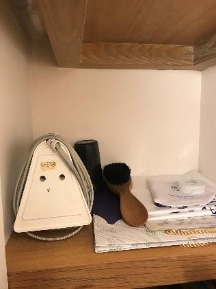 リビエラホテル デラックスツイン アイロン