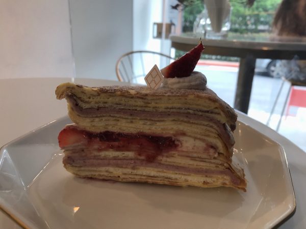 ミルクレープ時飴 いちご