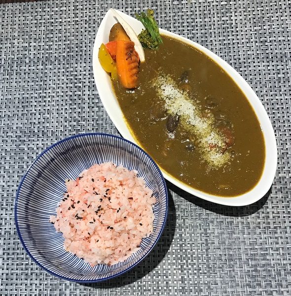 得利來福 Daily Life 果香咖哩牛肉(フルーツ風味の牛肉カレーライス)