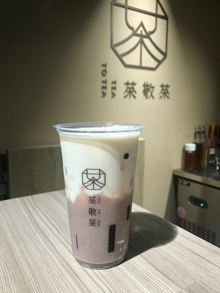 茶敬茶 Tea to tea タロイモミルク(大甲芋頭鮮奶) 70元