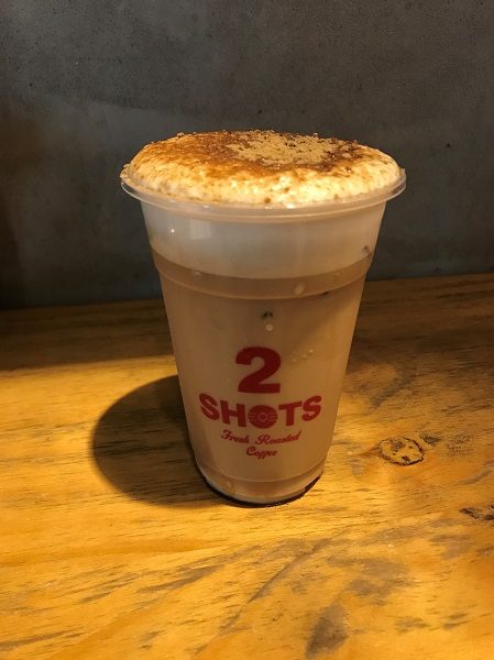 黒糖ラテ（黒糖拿鐵）　75元　TWO SHOTS COFFEE 東門店