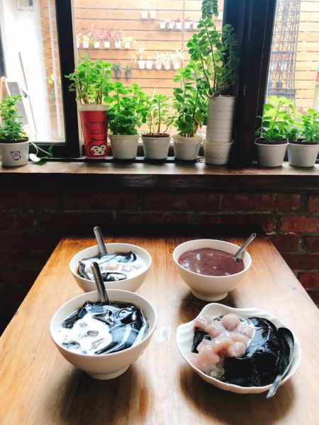豆子(台湾の伝統スイーツ・仙草凍)