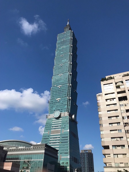 台北101の89階展望台でレゴブロック展開催中！台湾ZINE限定クーポンあり！