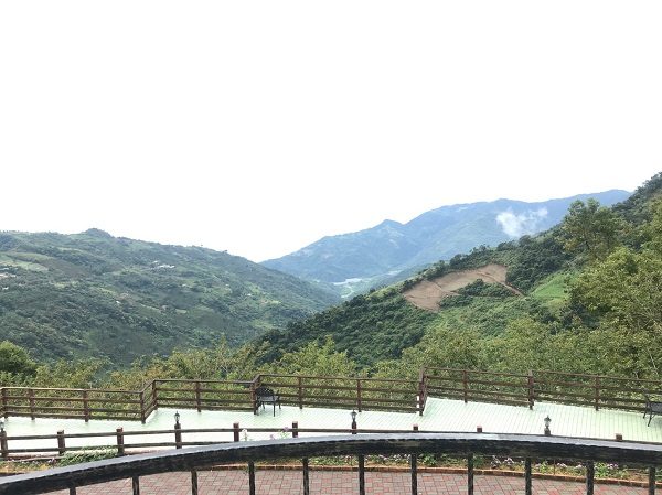 環山雅築 Mountain Lodge のんびりした山の上