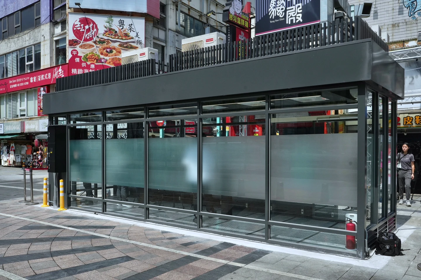 台北西門町の喫煙所